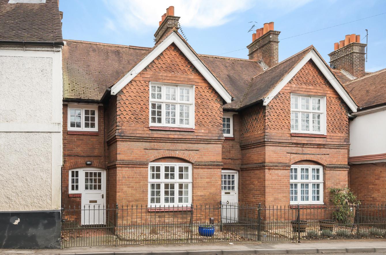 Portsmouth Road, Guildford Collins Guildford